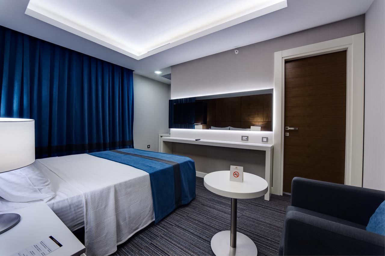 The Menord Hotel Mersin  Exterior photo